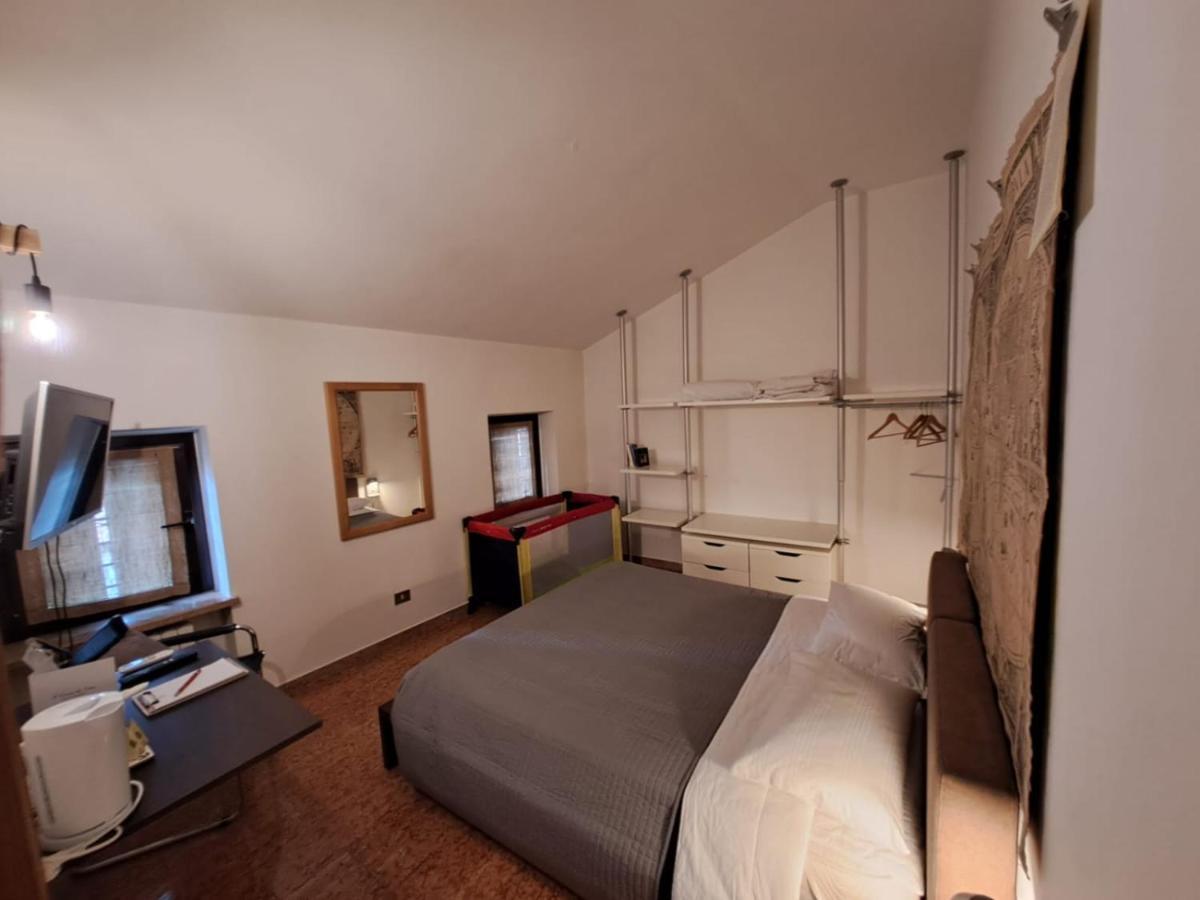 A Casa Di Tom Bed & Breakfast Sant'Ambrogio di Valpolicella Ngoại thất bức ảnh