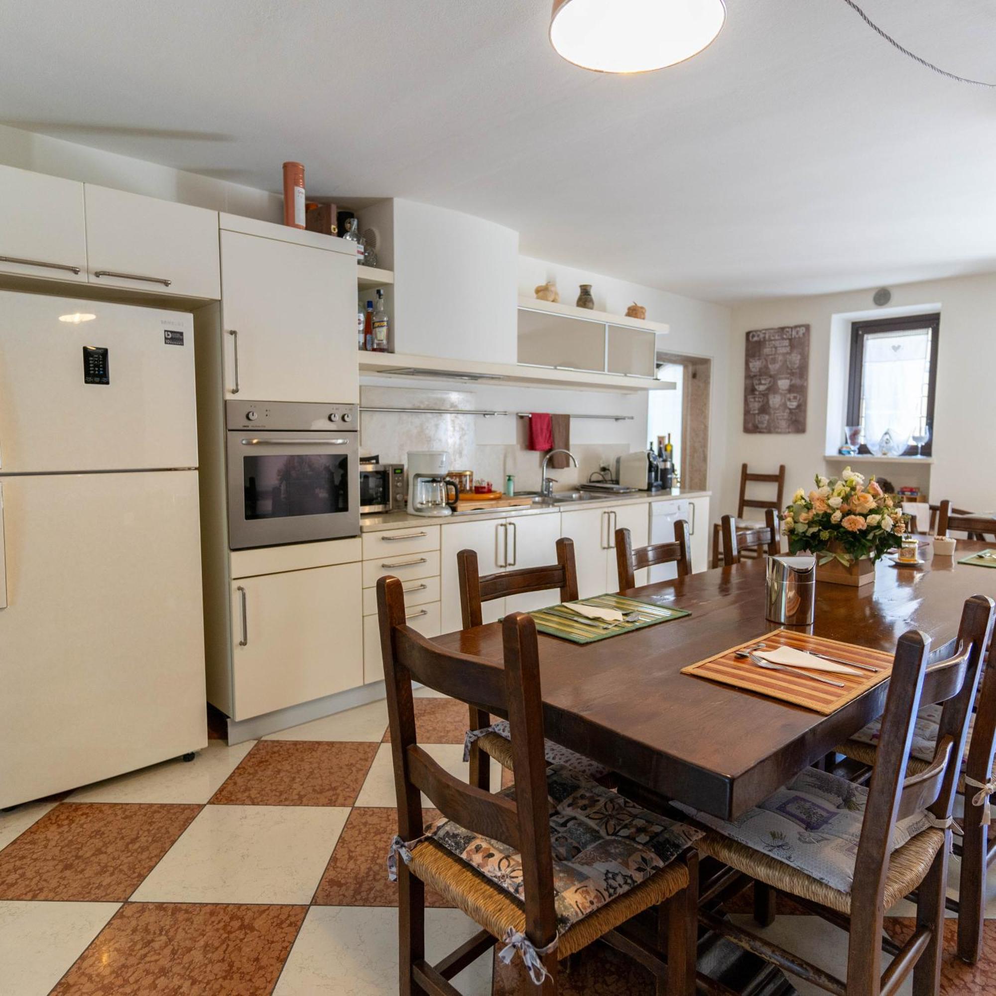 A Casa Di Tom Bed & Breakfast Sant'Ambrogio di Valpolicella Ngoại thất bức ảnh