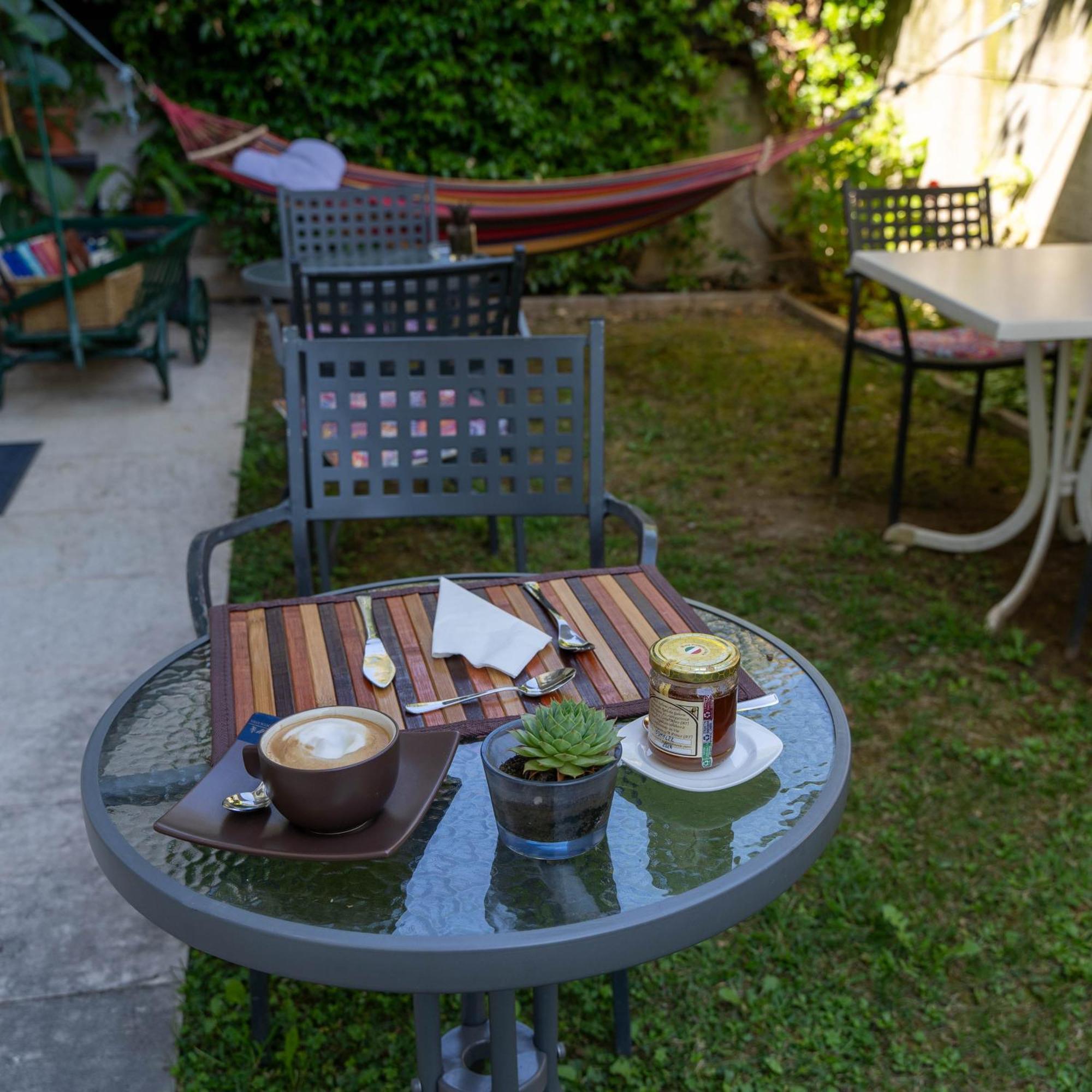 A Casa Di Tom Bed & Breakfast Sant'Ambrogio di Valpolicella Ngoại thất bức ảnh