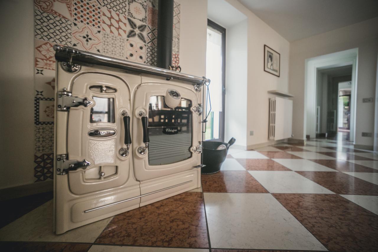 A Casa Di Tom Bed & Breakfast Sant'Ambrogio di Valpolicella Ngoại thất bức ảnh