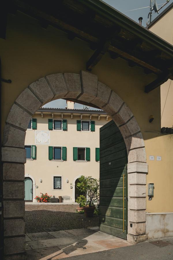 A Casa Di Tom Bed & Breakfast Sant'Ambrogio di Valpolicella Ngoại thất bức ảnh